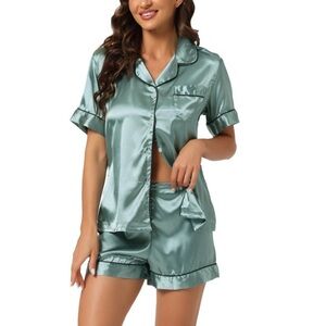Luxurious Satin Sleepwear Set - Mint Green